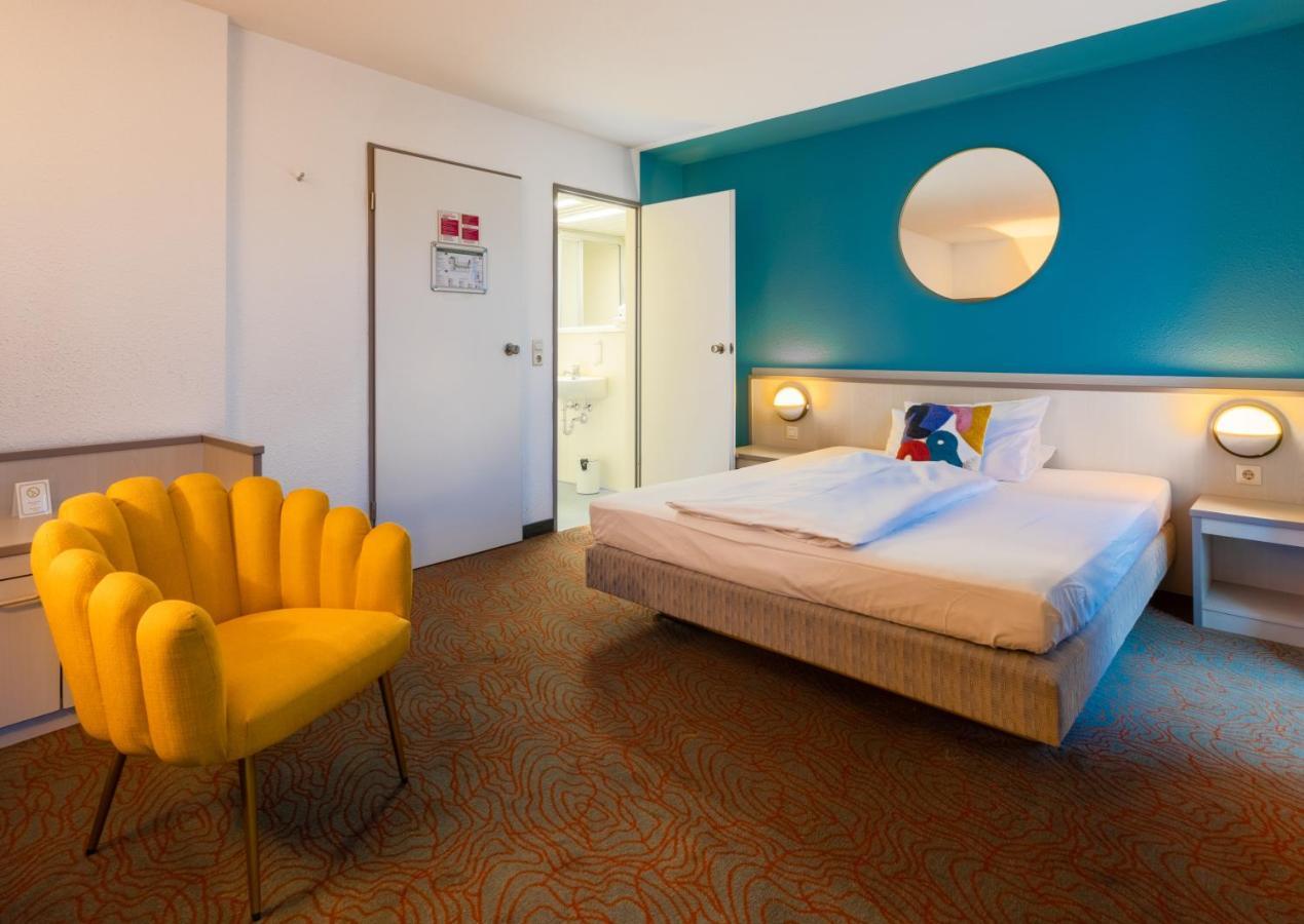 Hotel Hessenland Innenstadt By Awesome 3*