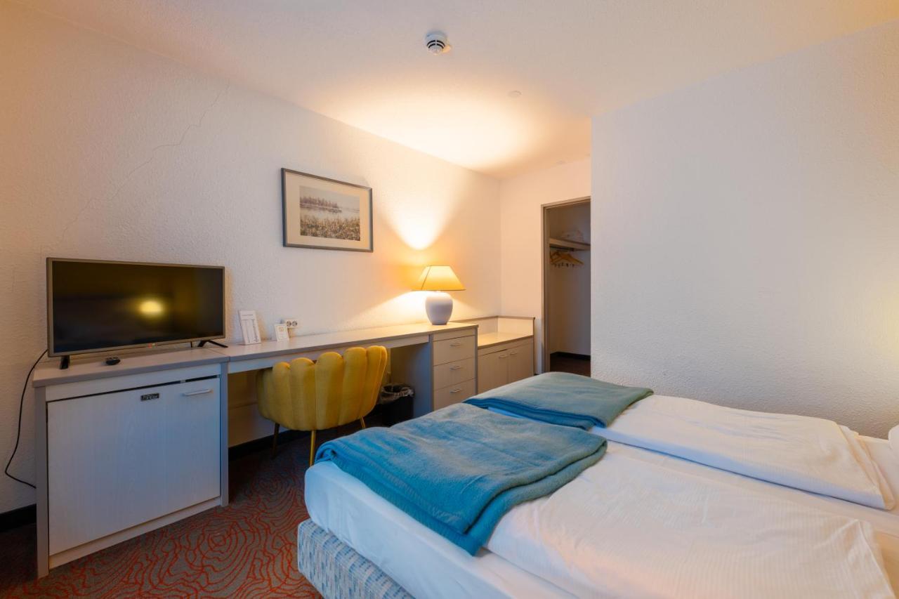 Hotel Hessenland Innenstadt By Awesome 3*